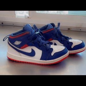 Kids Nike Air Jordan 1 Size10-C RED,WHITE & BLUE